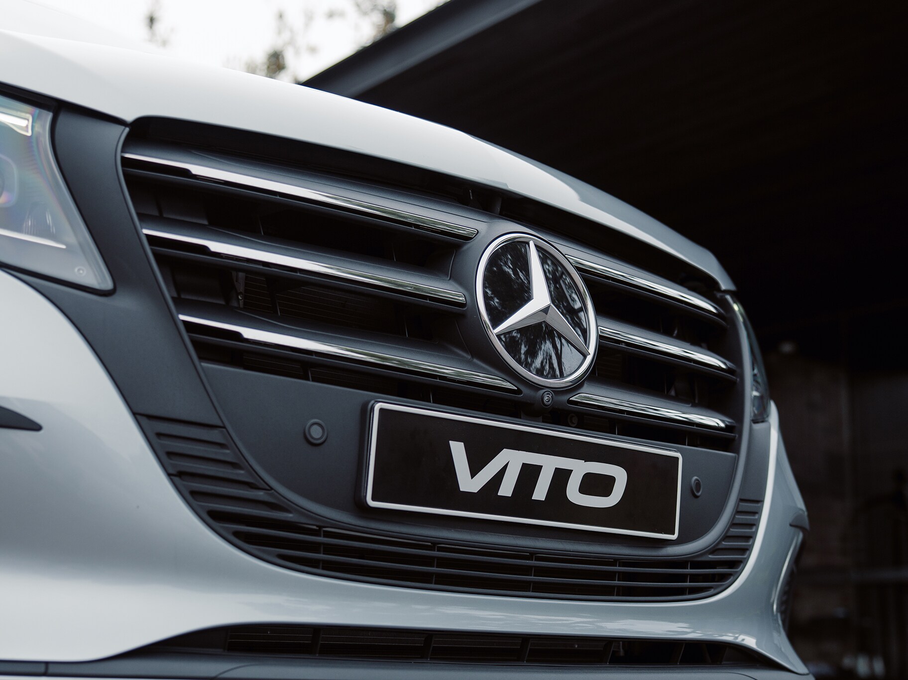 A close up of the front grill